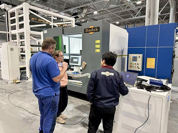 Tự động hóa dây chuyền sản xuất trong ngành gia công kim loại tấm