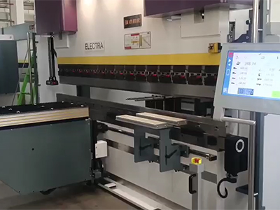Đột phá mới trong Máy Chấn Gấp CNC Servo Điện Tải Trọng Lớn