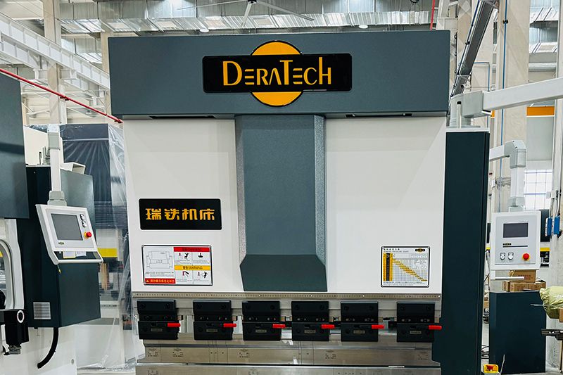 Máy Chấn Tôn Thủy Lực CNC Hai Động Cơ