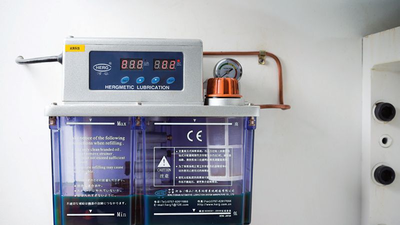 Hệ thống tự bôi trơn